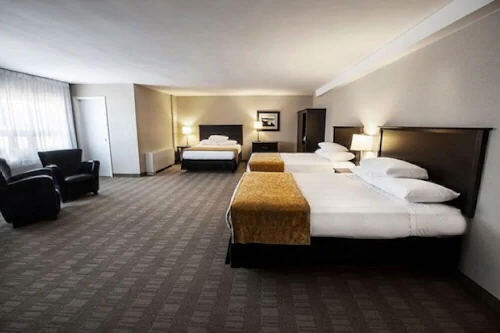 Skyline Hotel & Waterpark Niagara Falls Exterior photo
