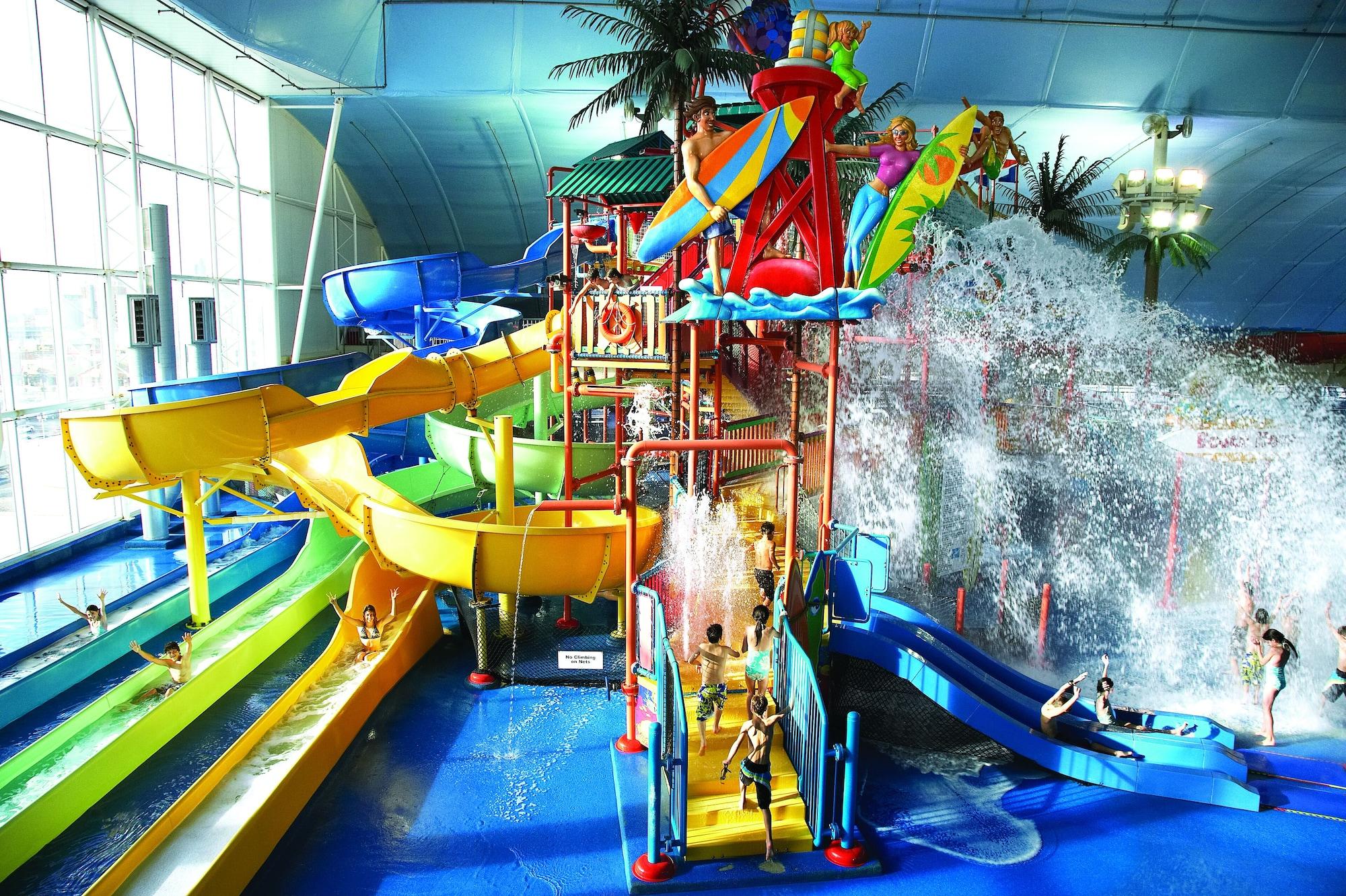 Skyline Hotel & Waterpark Niagara Falls Exterior photo