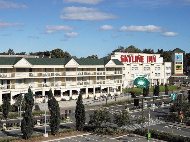 Skyline Hotel & Waterpark Niagara Falls Exterior photo